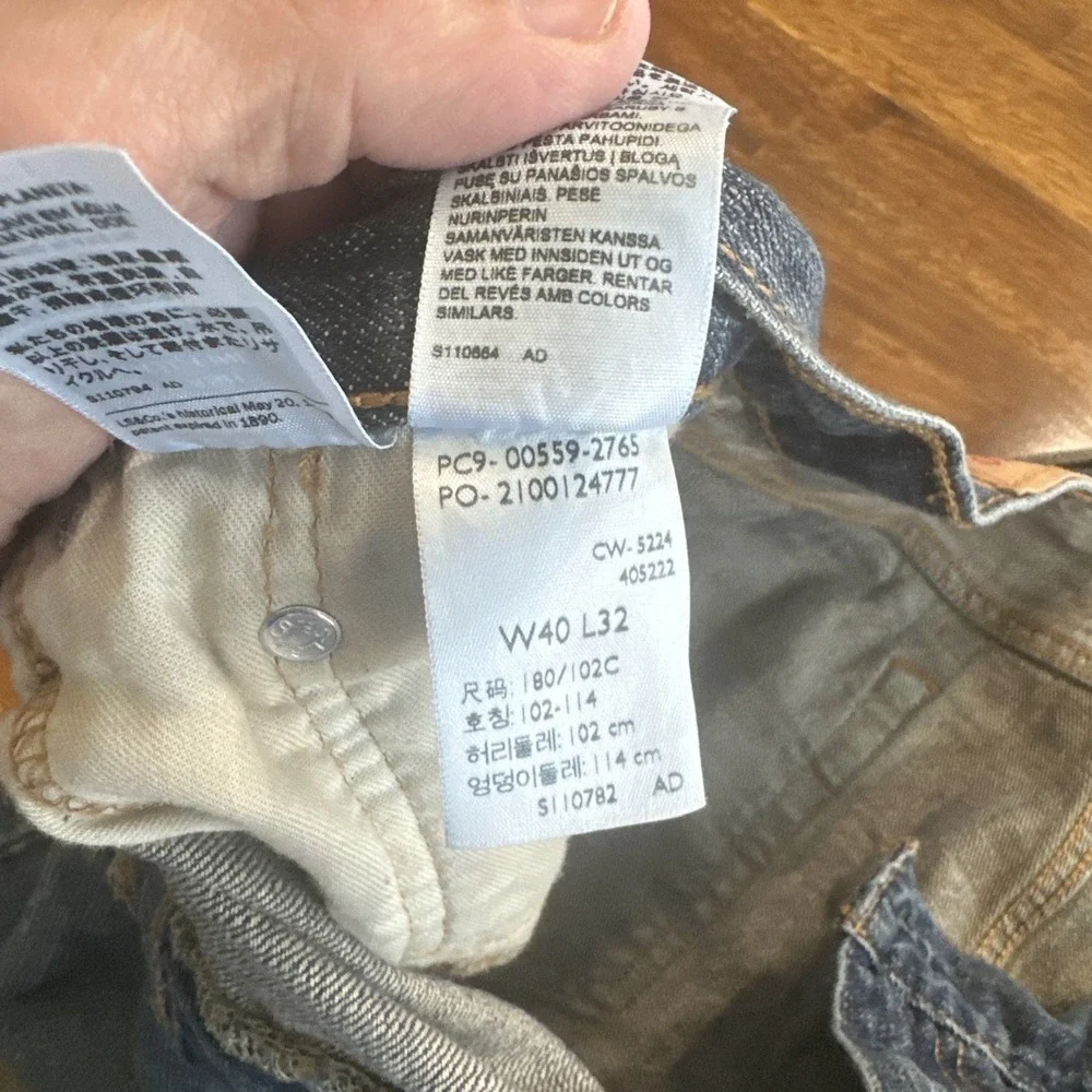 Levi's Men's 559 Relaxed Fit Straight Leg Jeans   Denim 40x32 Grunge Look